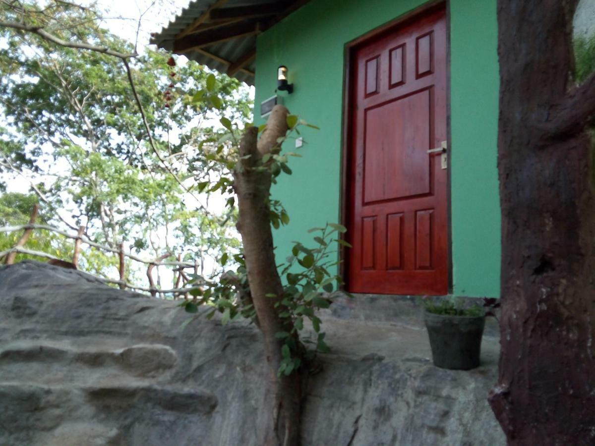 Inn On The Rock Daambulla Dambulla Ngoại thất bức ảnh